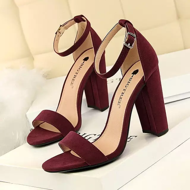 2023 Sexy High Heels New Women Pumps Comfort Women Shoes Block Heels Ladies Shoes Buckle Women Heels Female Shoes Women Sandals