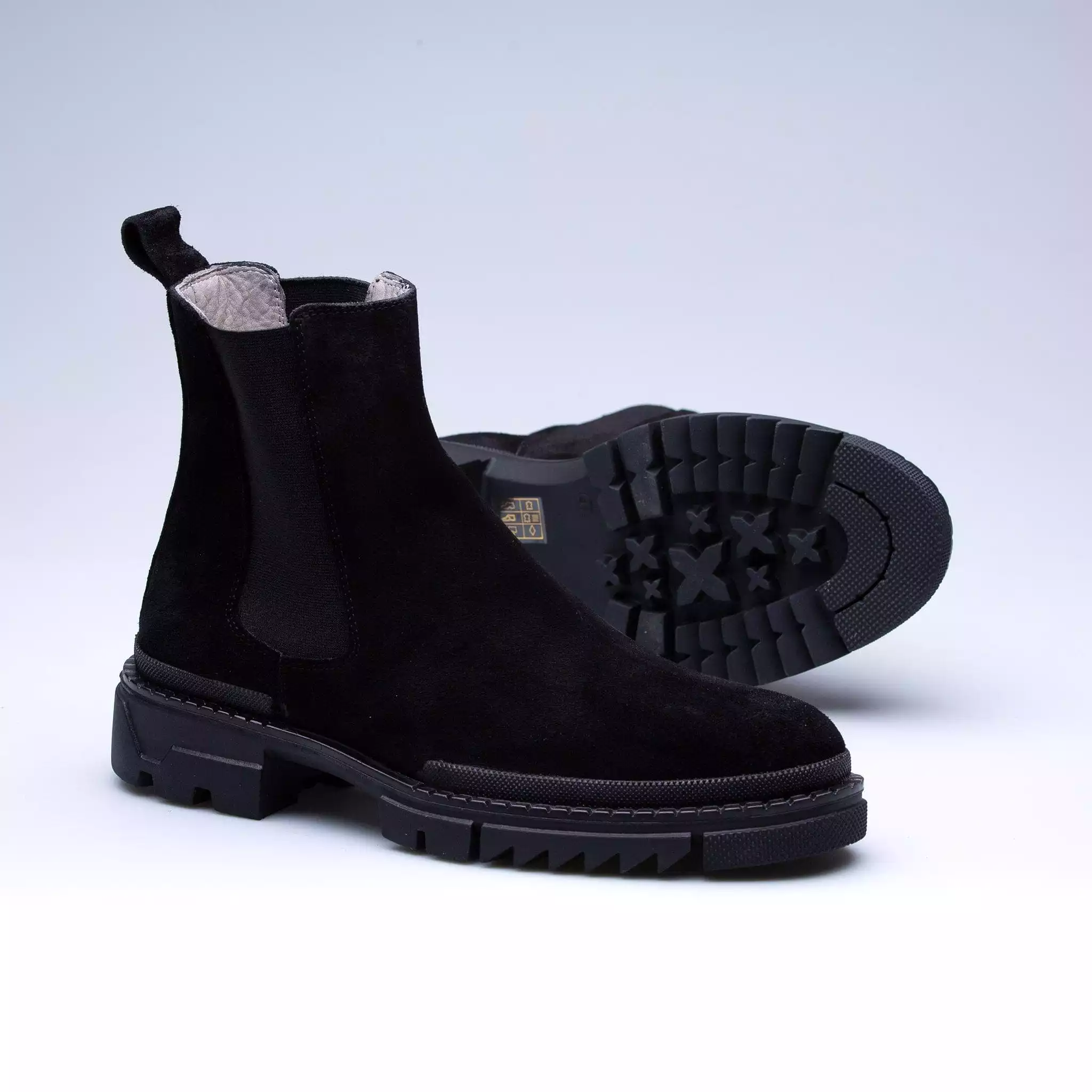 Black Alov Chelsea Boots