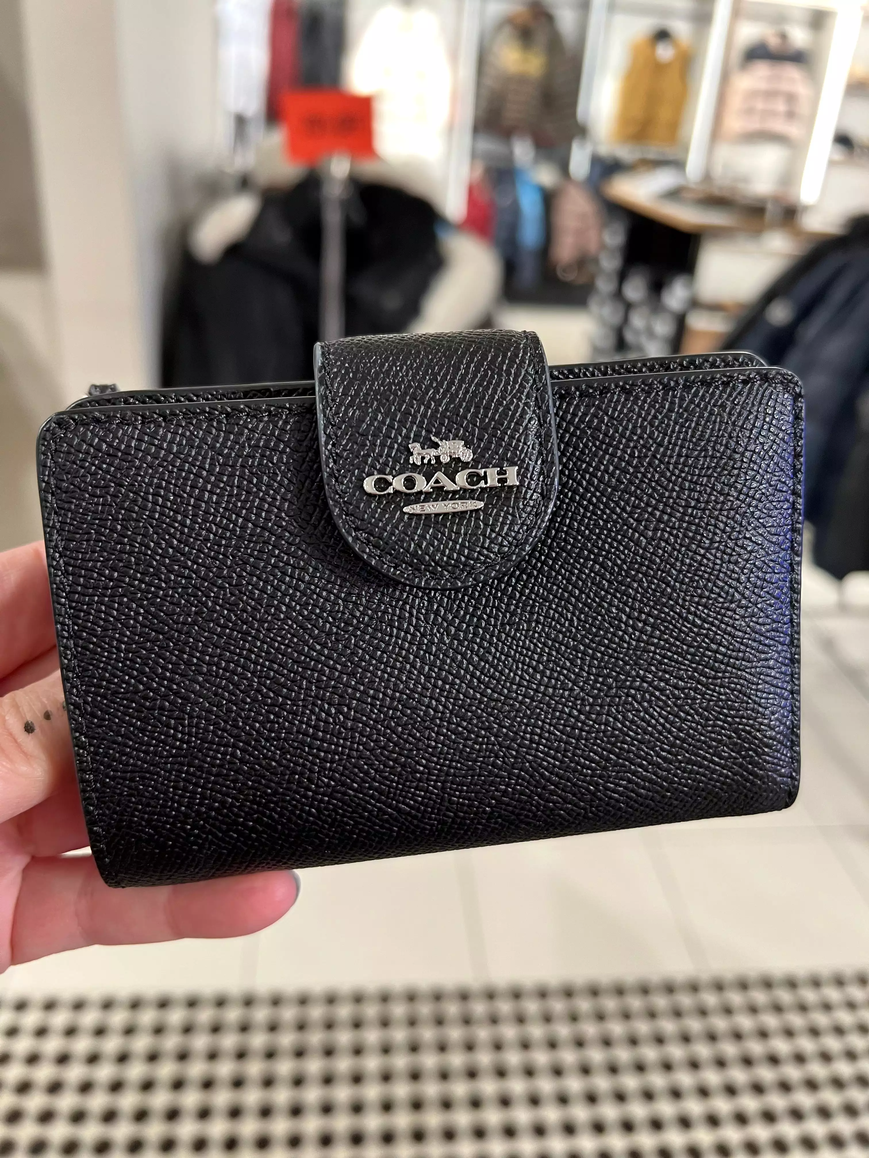 Coach Medium Corner Zip Wallet