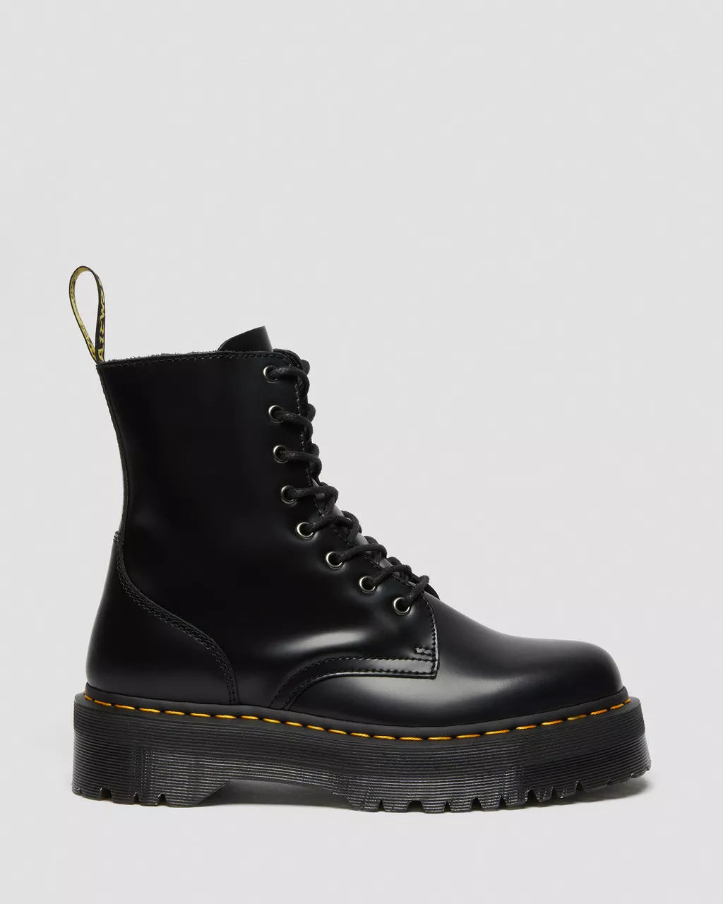 Doc Martens UNISEX JADON BOOT SMOOTH LEATHER PLATFORMS (Black — POLISHED SMOOTH)